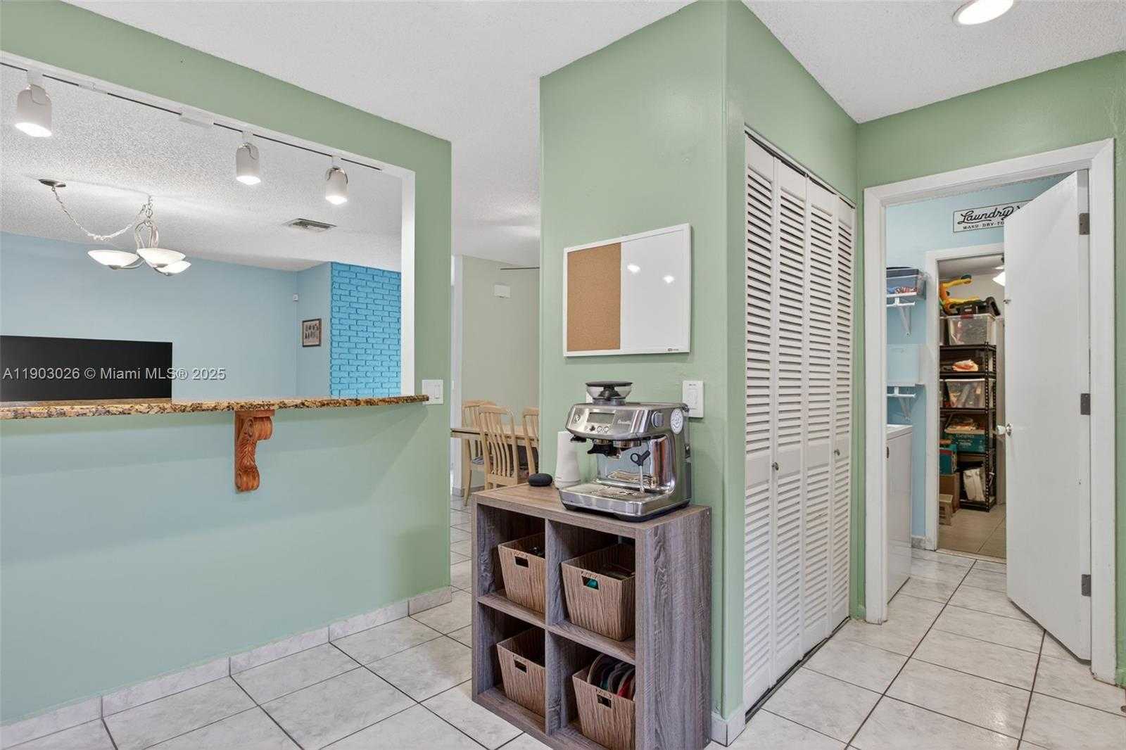 Small Image of 171 SOUTH WEST 79TH AVE, Margate Number 12