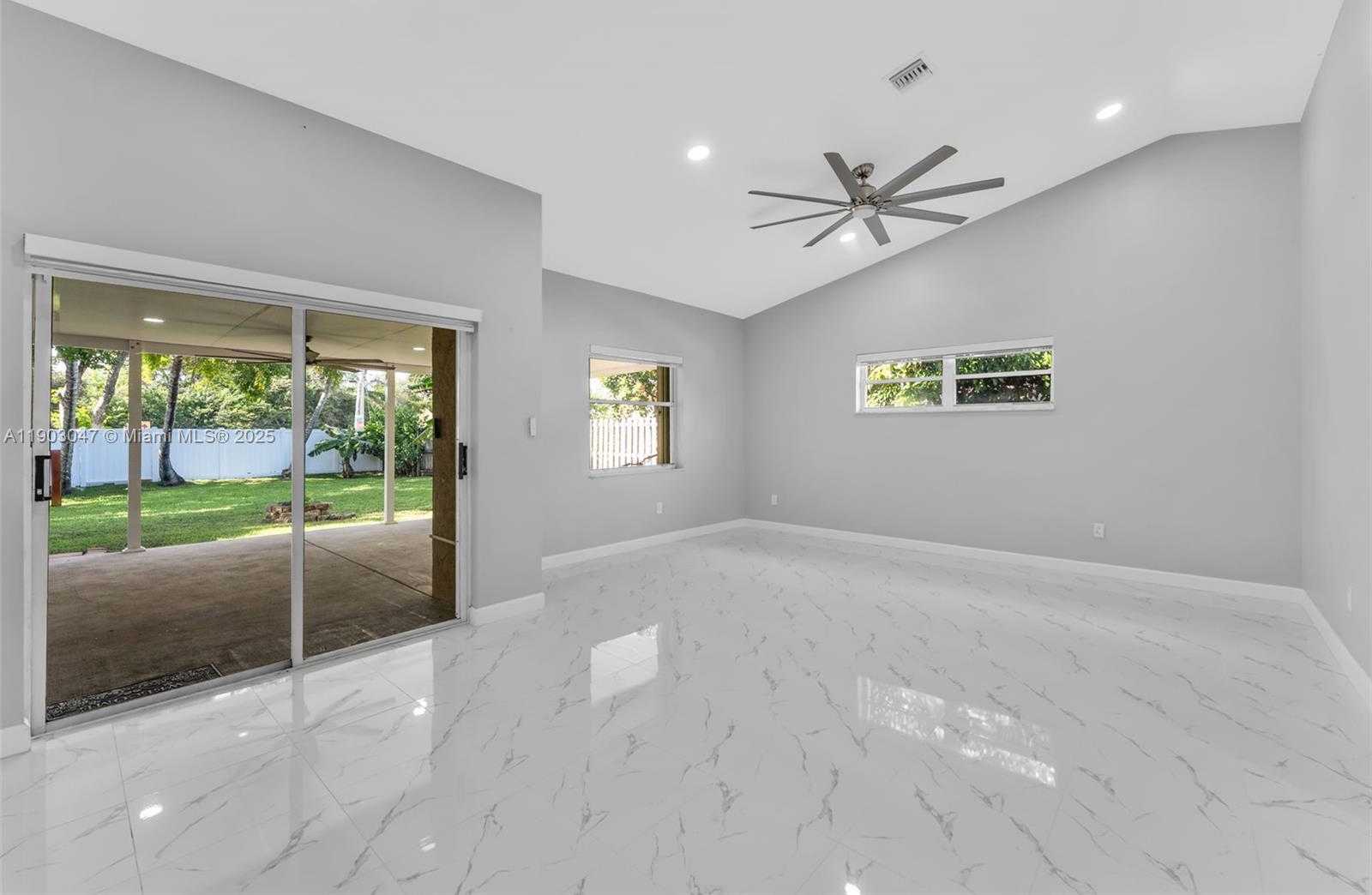 Small Image of 5743 SOUTH WEST 57TH WAY, Davie Number 22