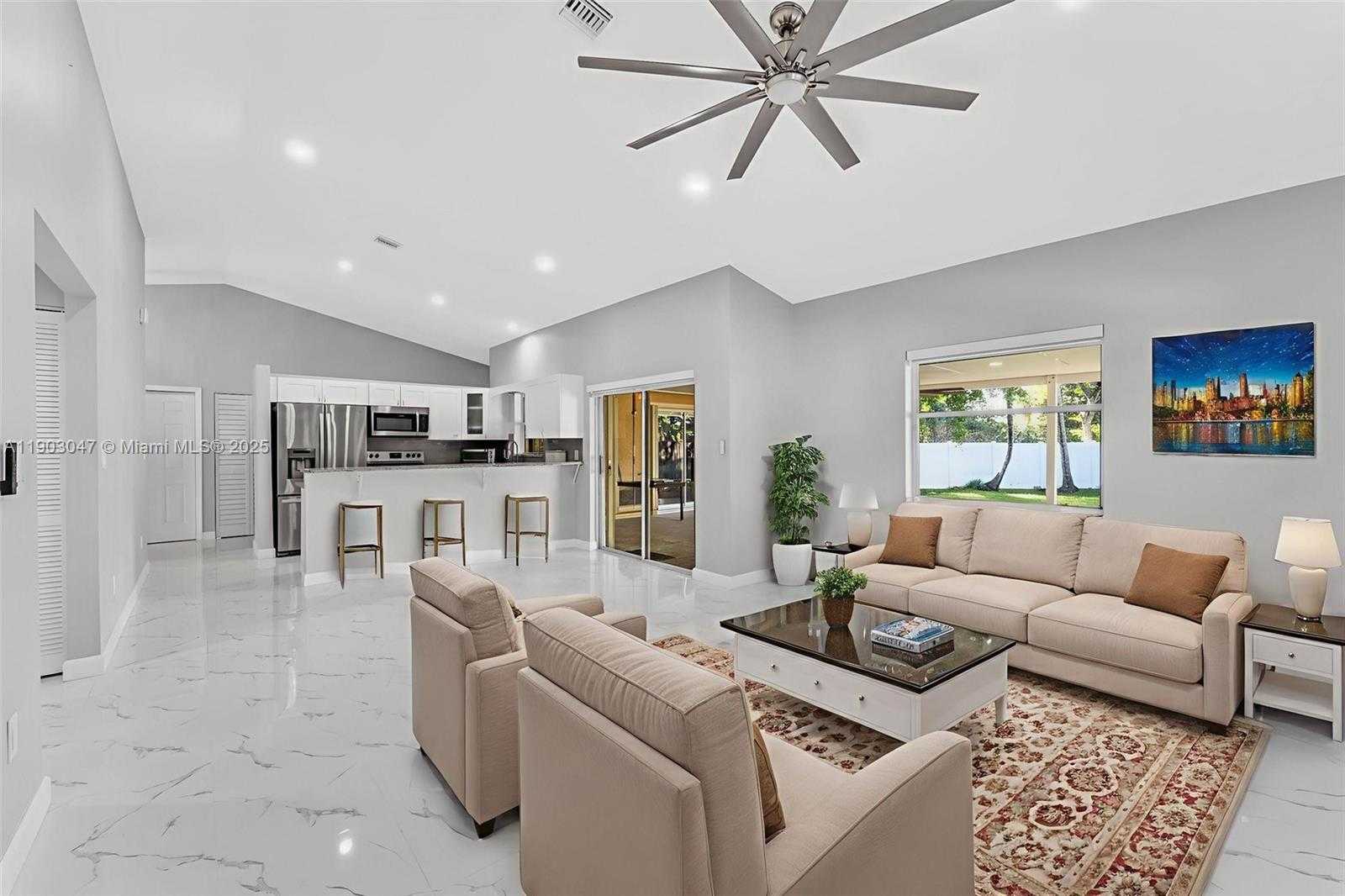 Small Image of 5743 SOUTH WEST 57TH WAY, Davie Number 26