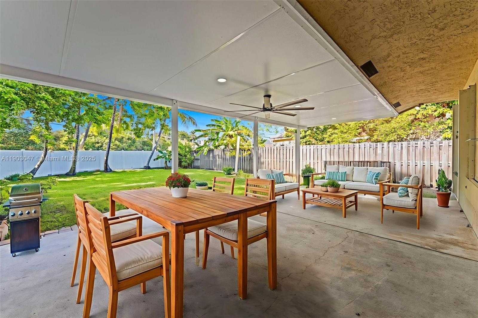 Small Image of 5743 SOUTH WEST 57TH WAY, Davie Number 28