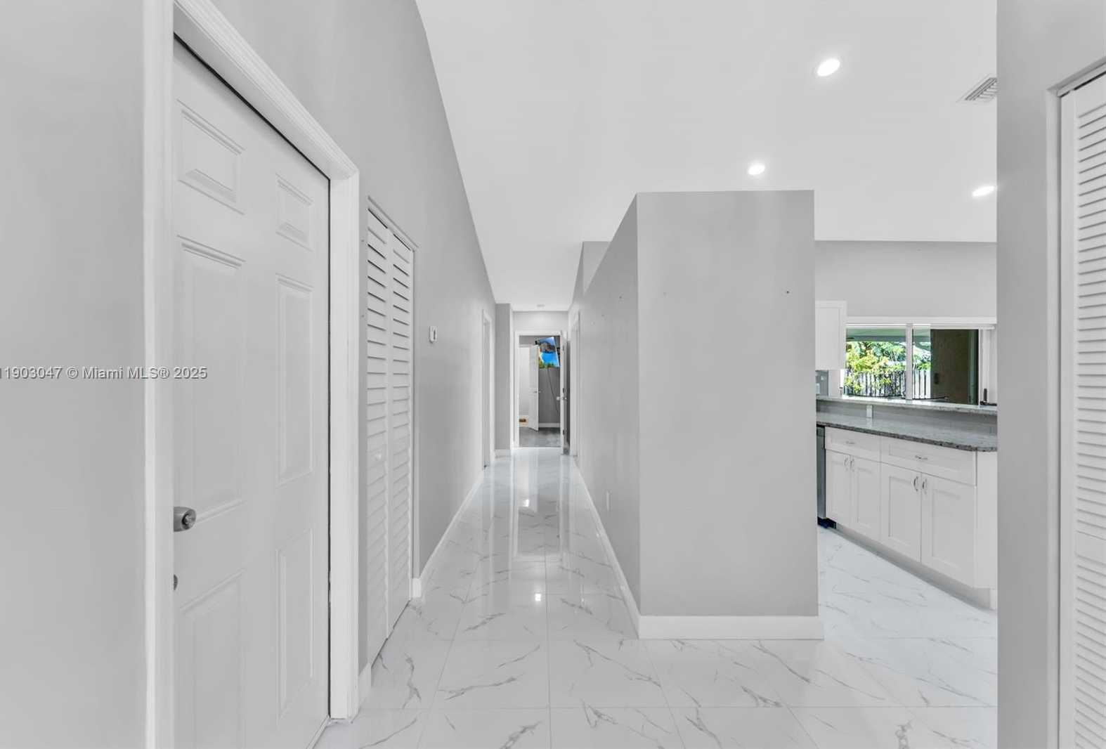 Small Image of 5743 SOUTH WEST 57TH WAY, Davie Number 6