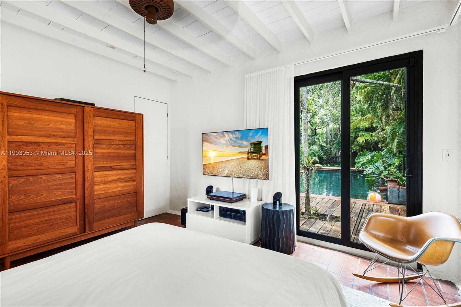 Small Image of 658 NORTH EAST 73RD ST, Miami Number 20