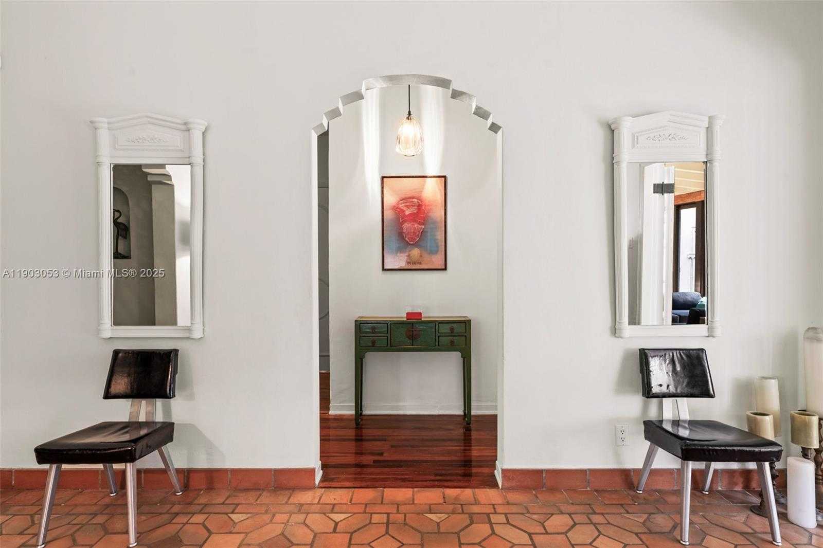 Small Image of 658 NORTH EAST 73RD ST, Miami Number 27