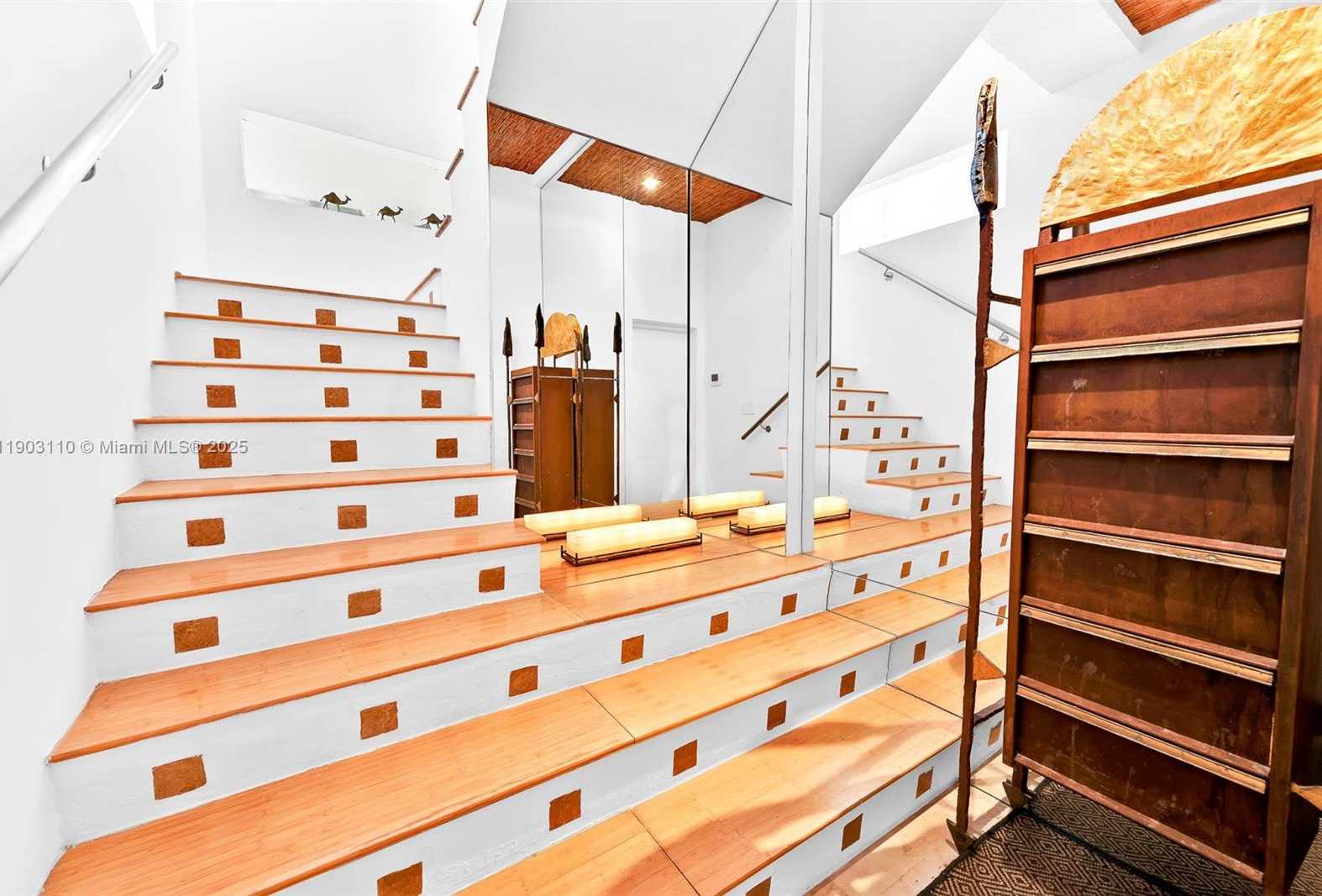 Imagen de Pequeño Objeto