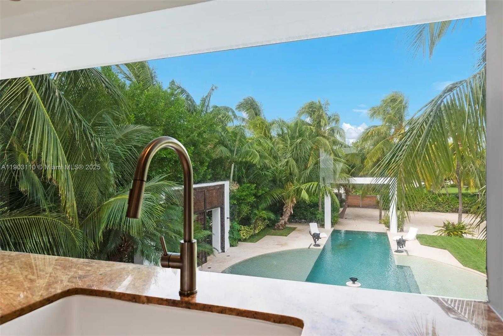 Imagen de Pequeño Objeto