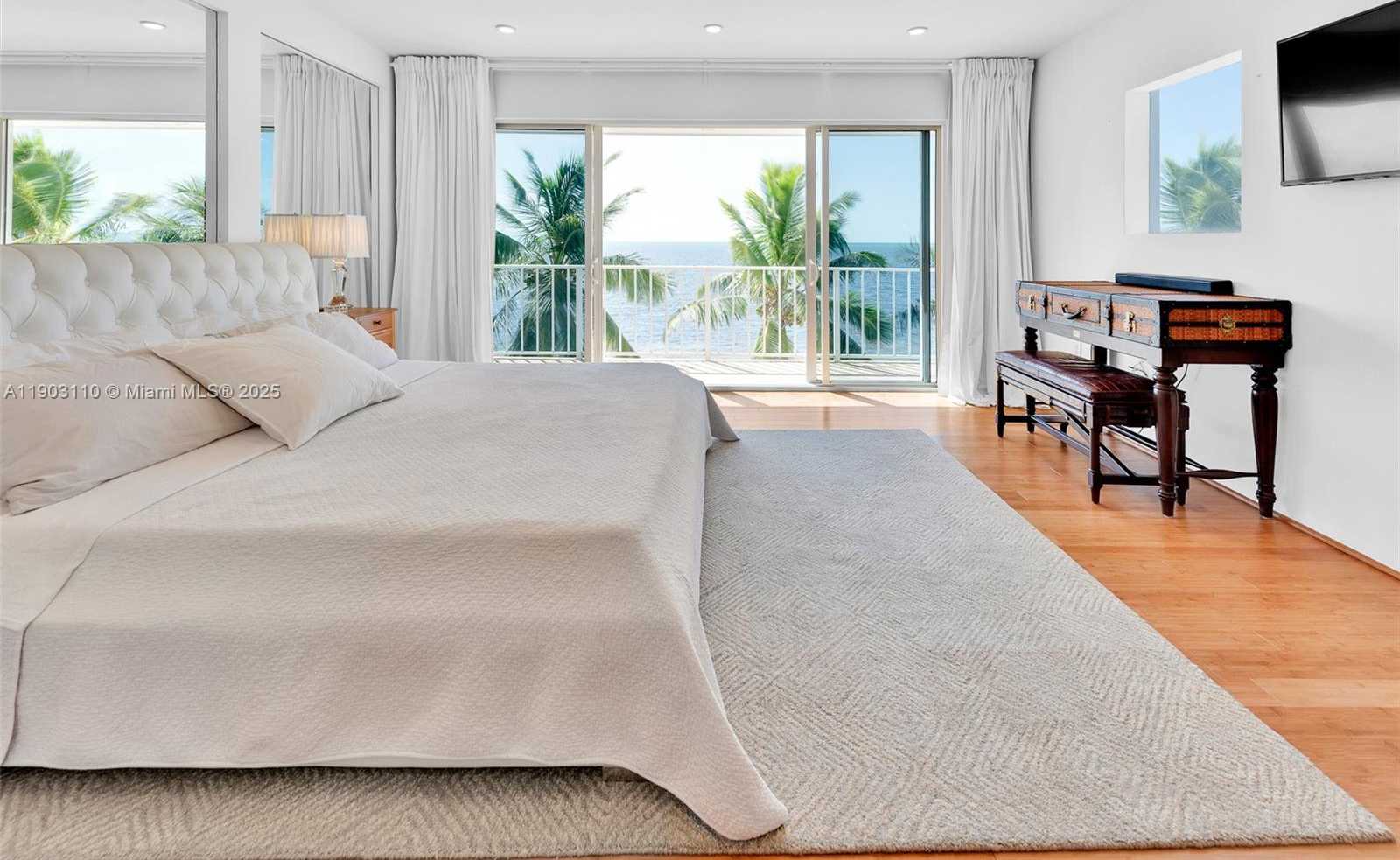 Imagen de Pequeño Objeto