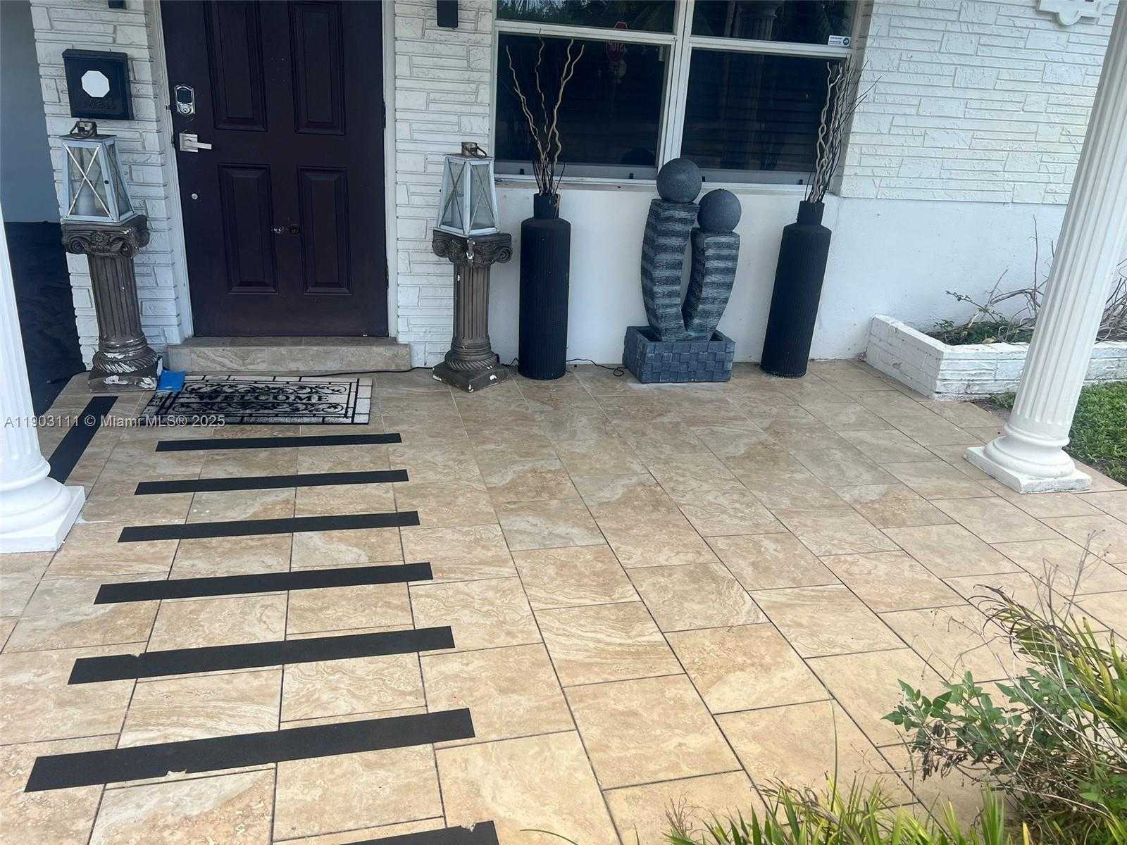 Small Image of 281 NORTH EAST 41ST ST, Oakland Park Number 20