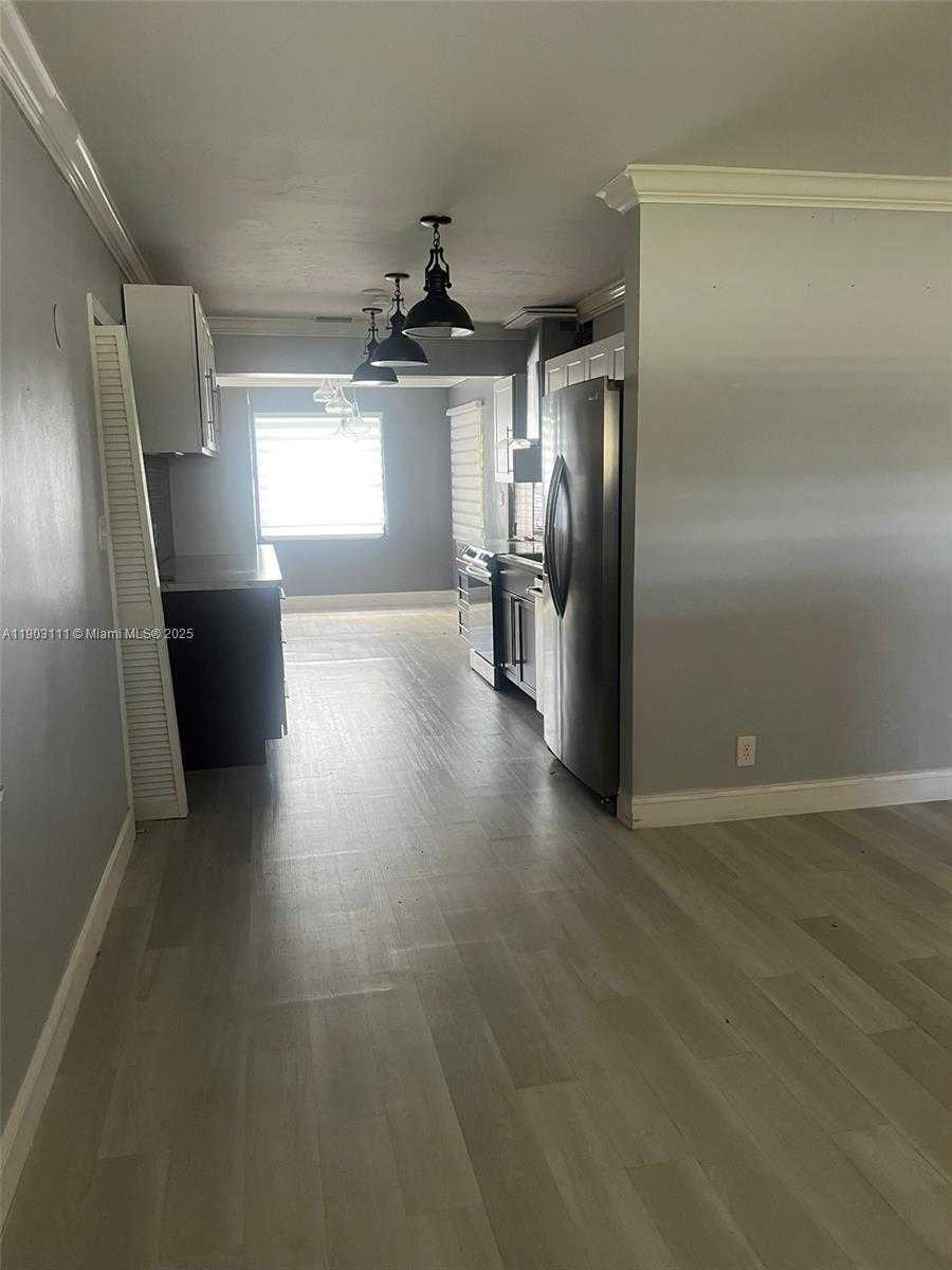 Small Image of 281 NORTH EAST 41ST ST, Oakland Park Number 26