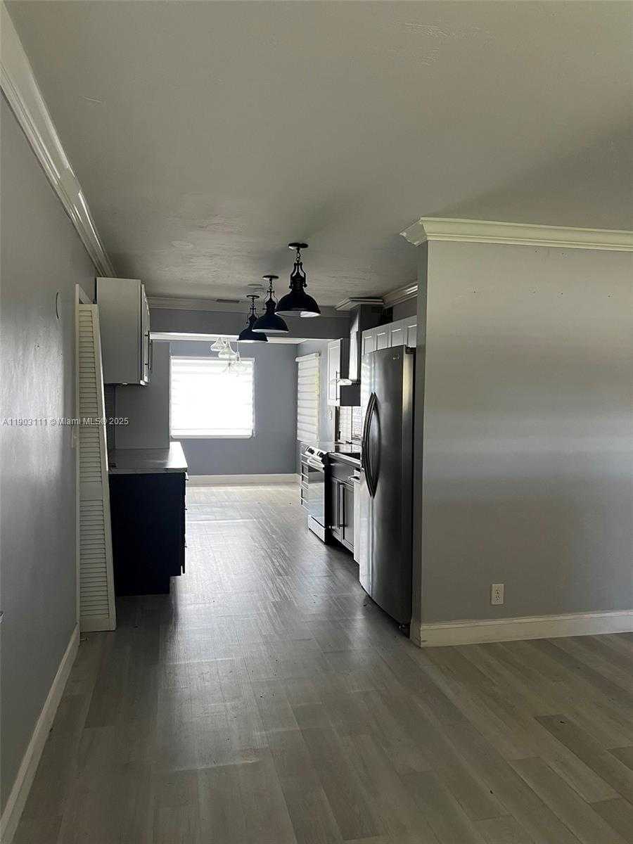 Small Image of 281 NORTH EAST 41ST ST, Oakland Park Number 36