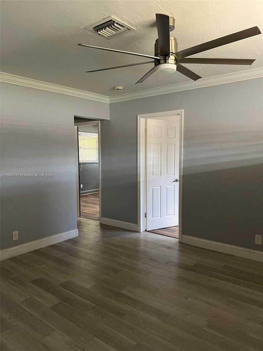 Small Image of 281 NORTH EAST 41ST ST, Oakland Park Number 37