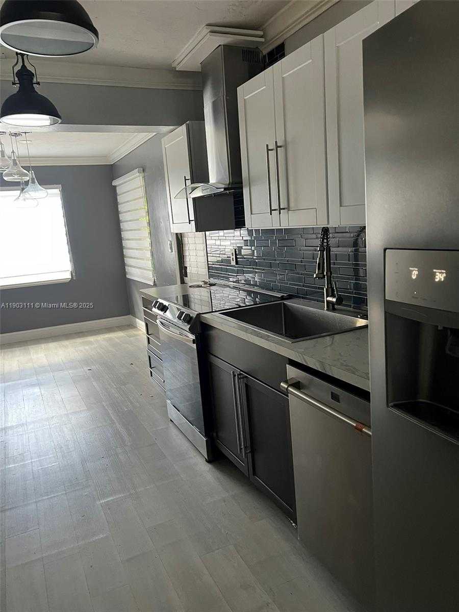 Small Image of 281 NORTH EAST 41ST ST, Oakland Park Number 42