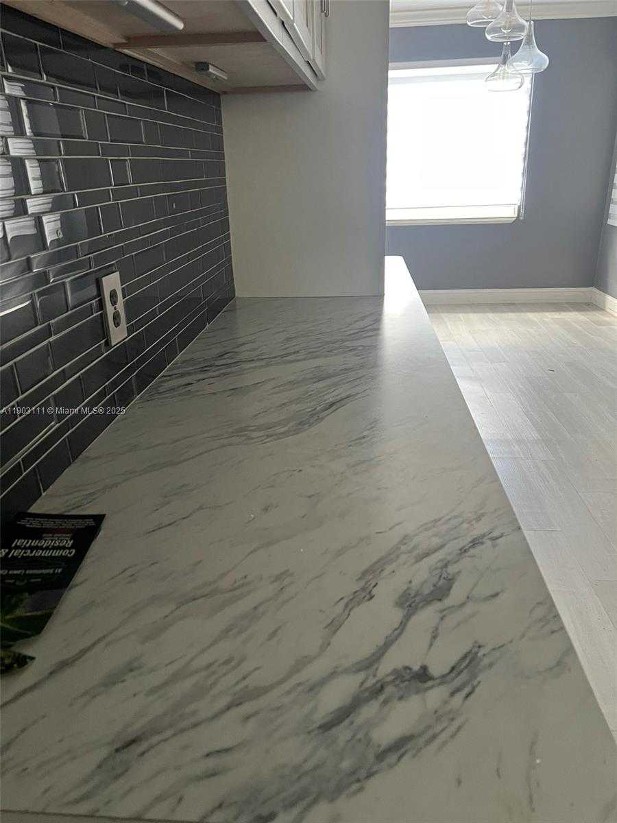 Small Image of 281 NORTH EAST 41ST ST, Oakland Park Number 43