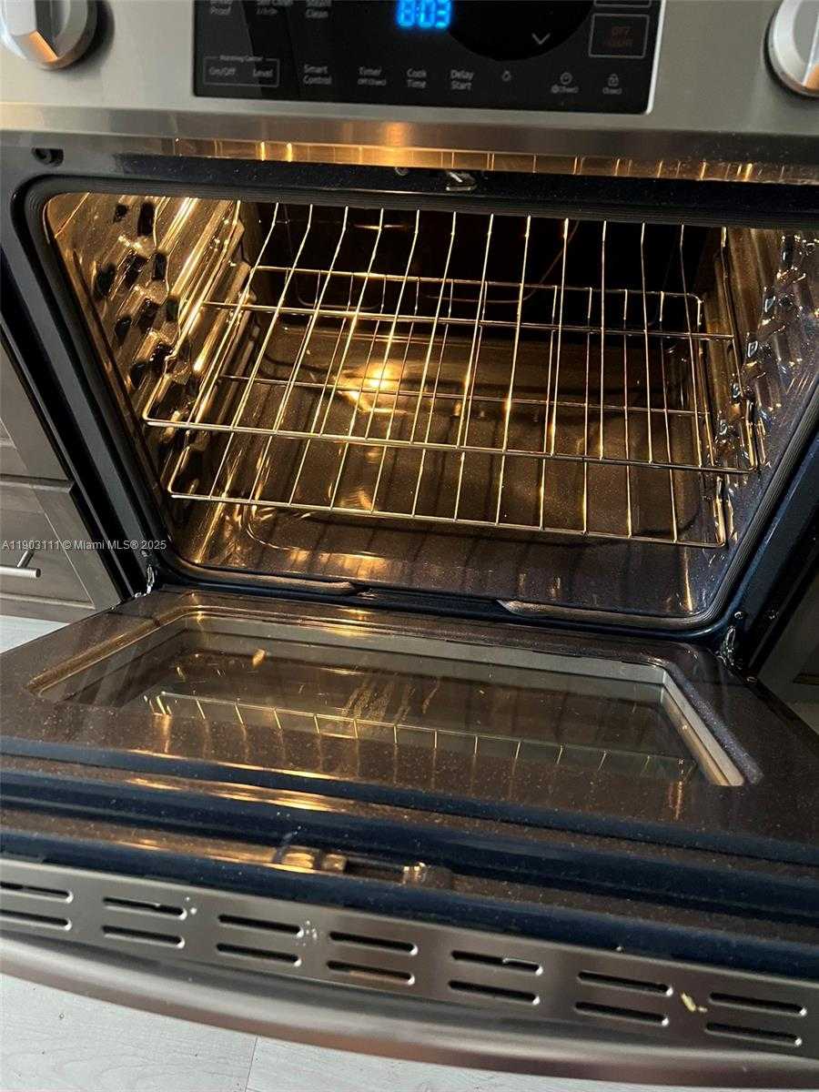 Small Image of 281 NORTH EAST 41ST ST, Oakland Park Number 46