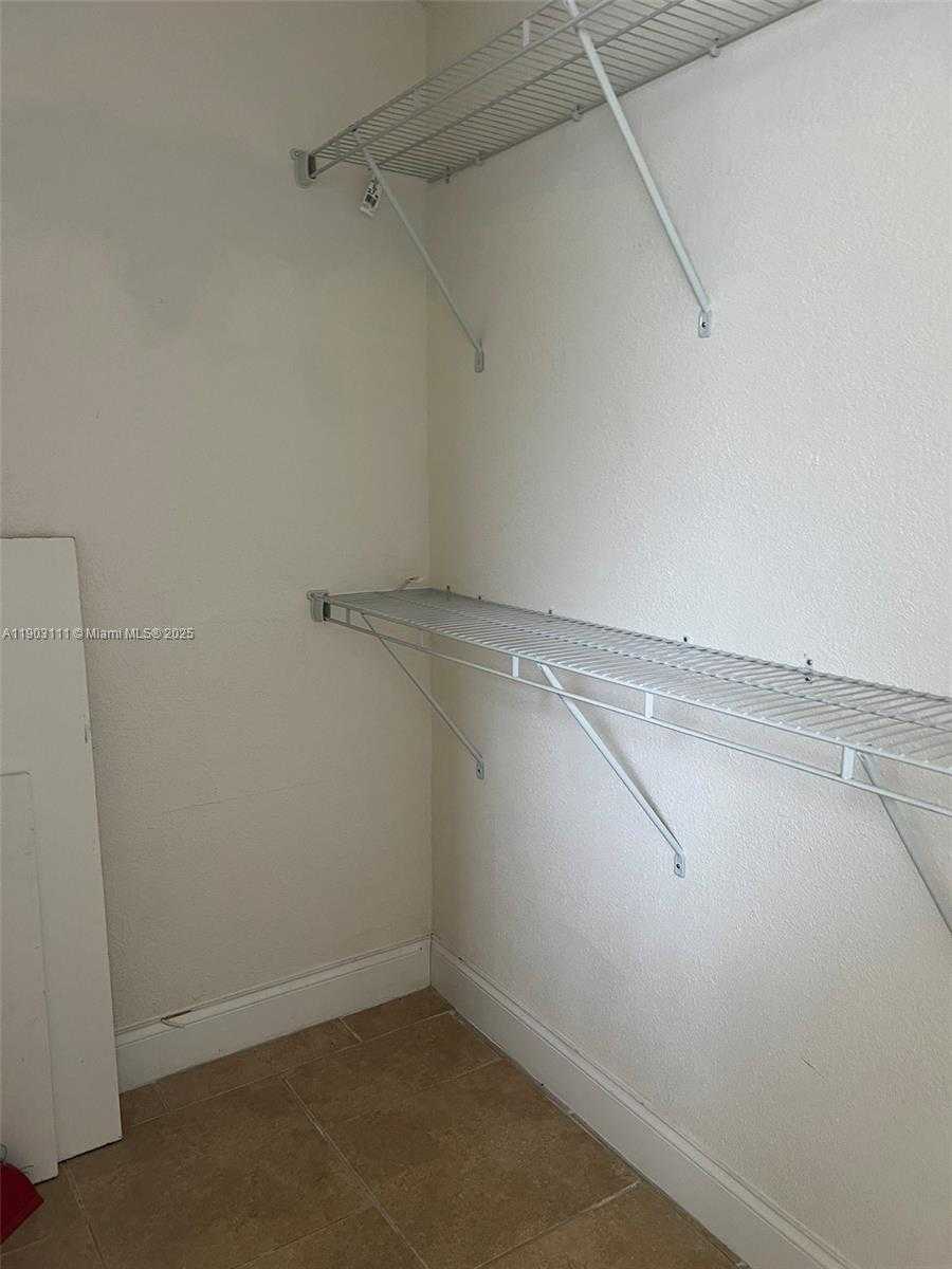 Small Image of 281 NORTH EAST 41ST ST, Oakland Park Number 56