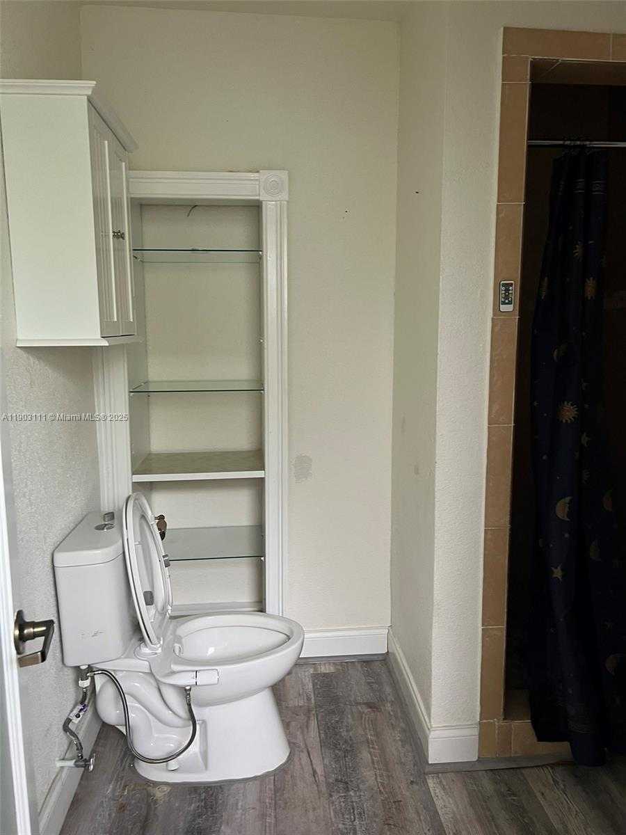 Small Image of 281 NORTH EAST 41ST ST, Oakland Park Number 59