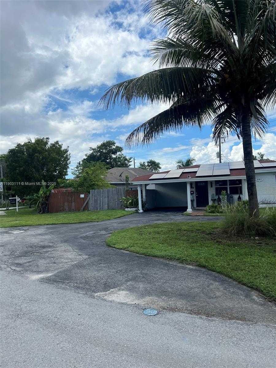 Small Image of 281 NORTH EAST 41ST ST, Oakland Park Number 6