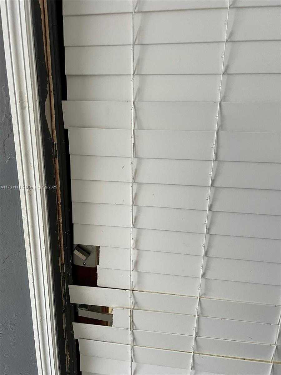 Small Image of 281 NORTH EAST 41ST ST, Oakland Park Number 63