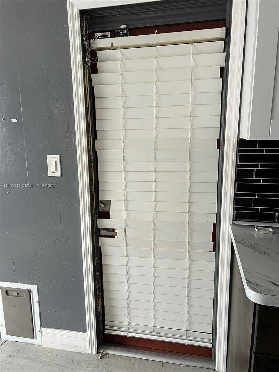 Small Image of 281 NORTH EAST 41ST ST, Oakland Park Number 64