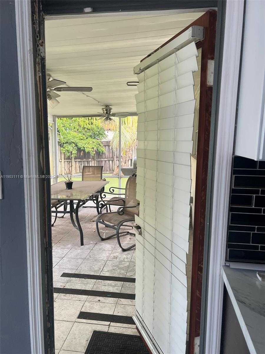 Small Image of 281 NORTH EAST 41ST ST, Oakland Park Number 65