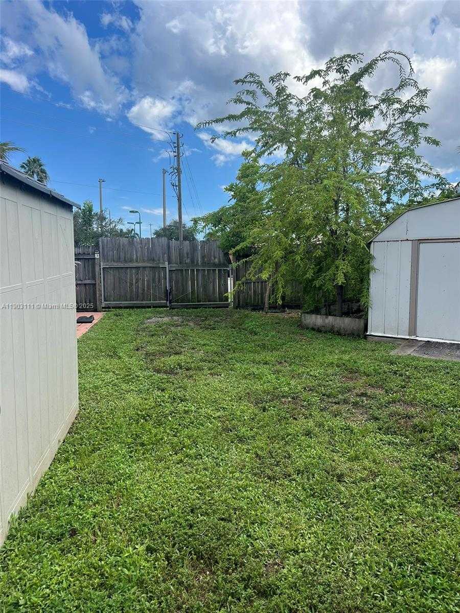 Small Image of 281 NORTH EAST 41ST ST, Oakland Park Number 76