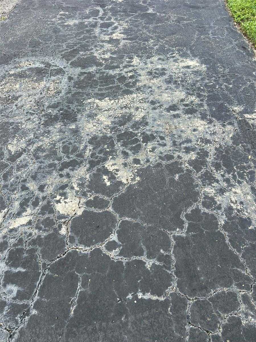 Small Image of 281 NORTH EAST 41ST ST, Oakland Park Number 9