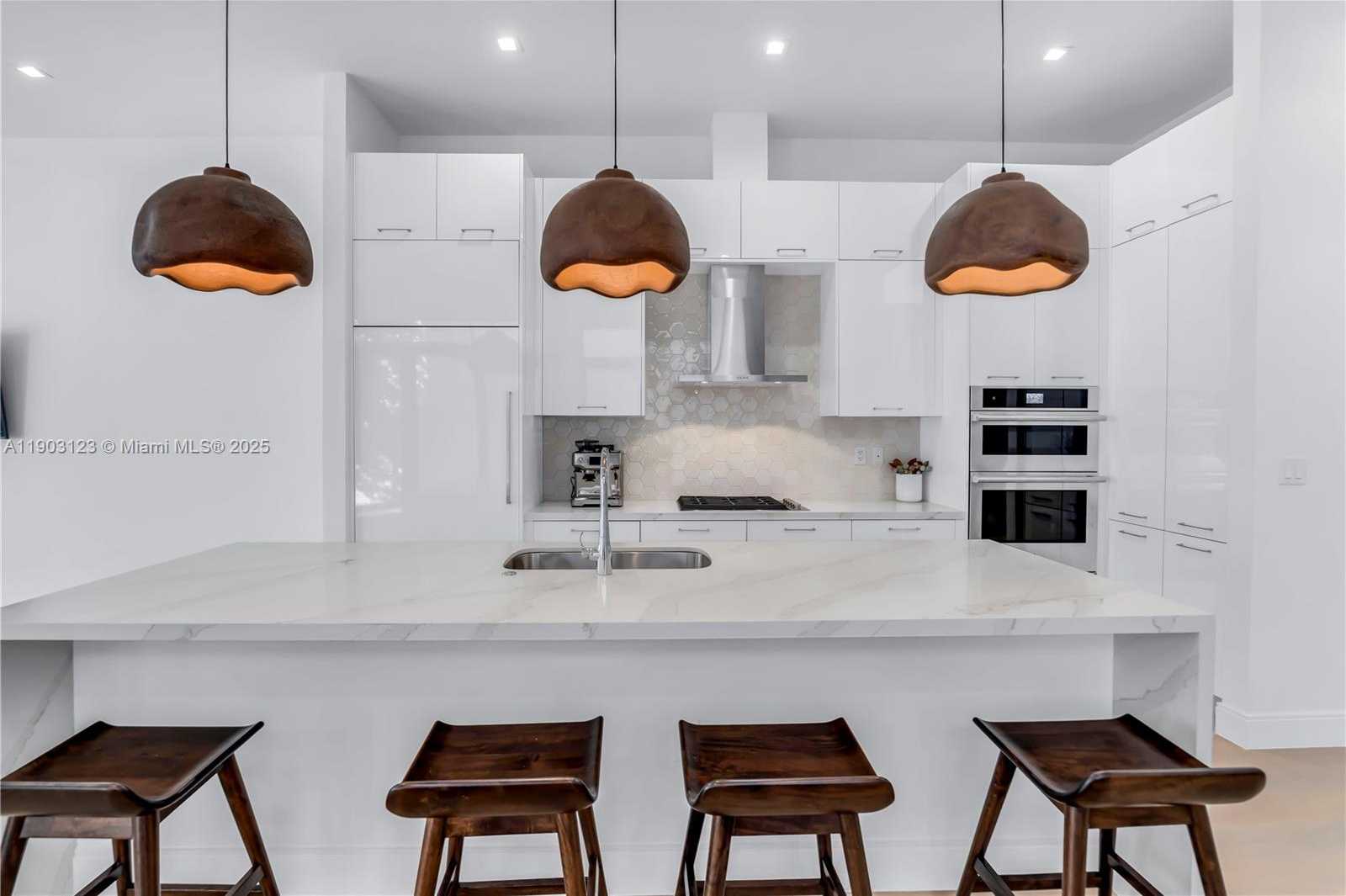 Small Image of 8013 NORTH WEST 42ND ST, Doral Number 13