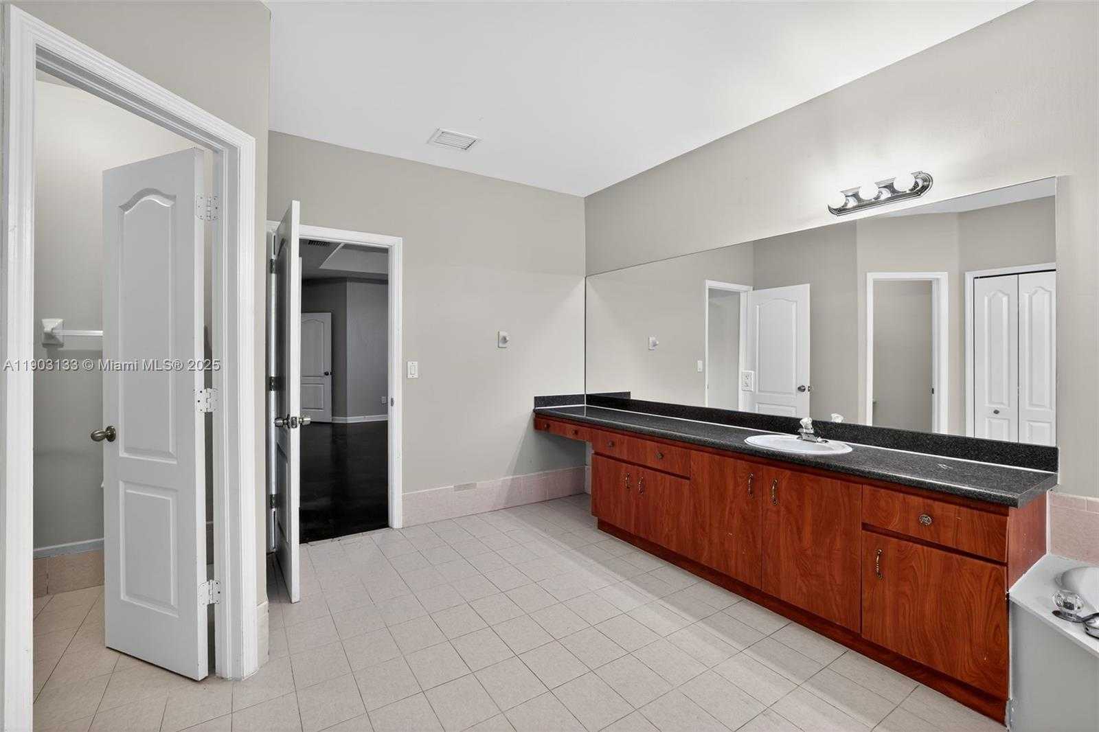 Small Image of 3824 SOUTH WEST 168TH TER, Miramar Number 18