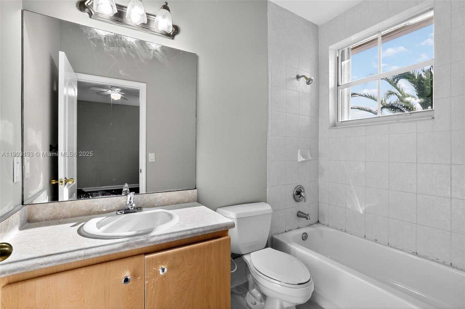 Small Image of 3824 SOUTH WEST 168TH TER, Miramar Number 19