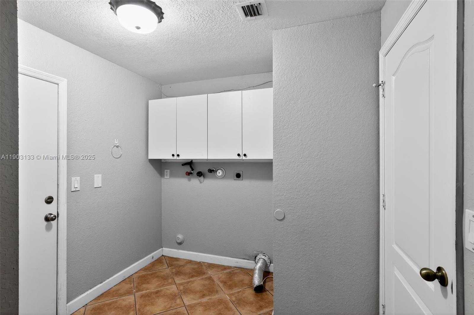 Small Image of 3824 SOUTH WEST 168TH TER, Miramar Number 20