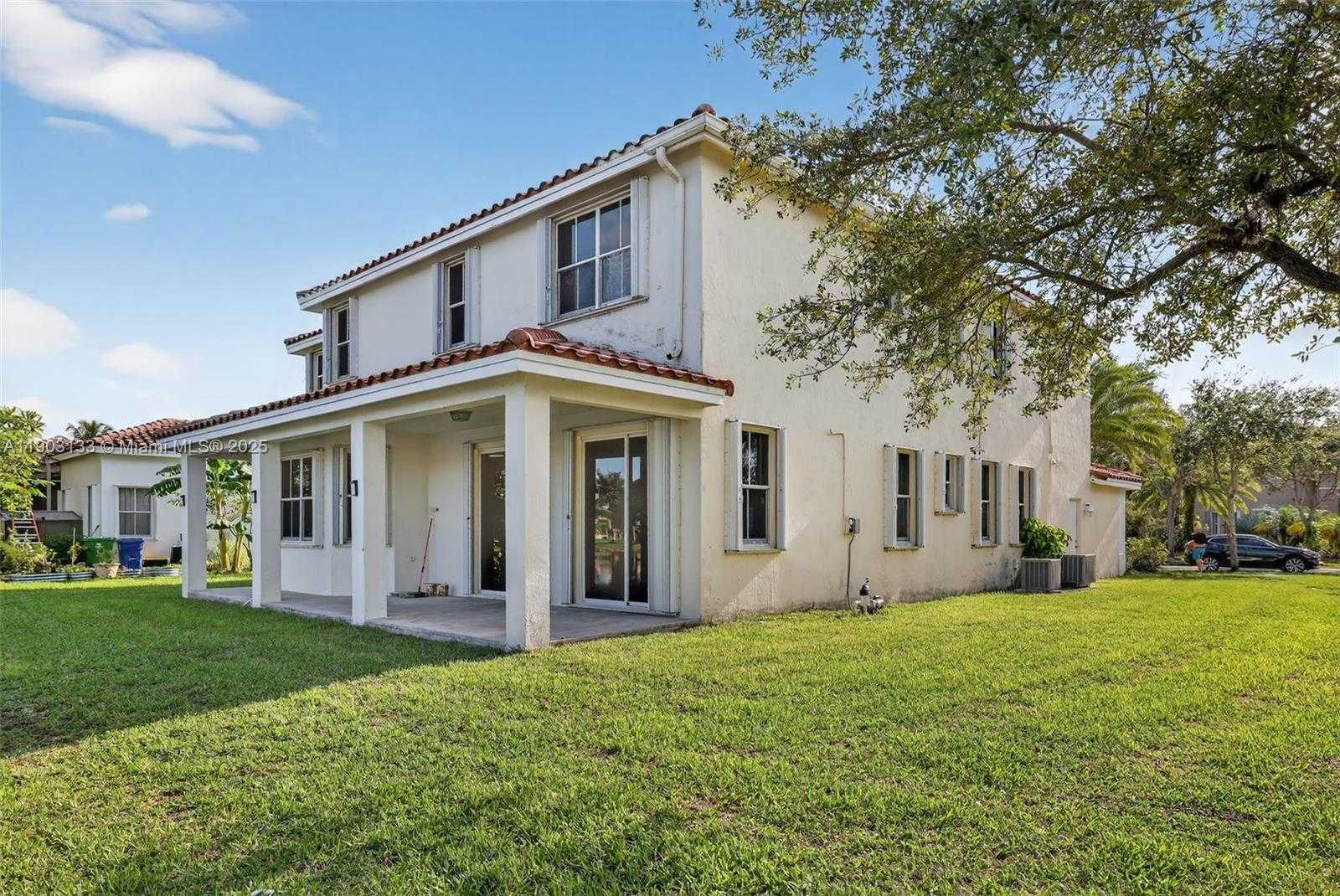 Small Image of 3824 SOUTH WEST 168TH TER, Miramar Number 32