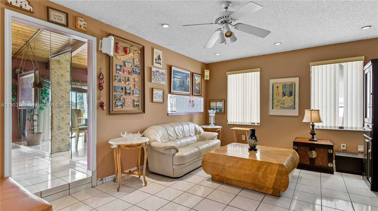 Small Image of 14604 SOUTH WEST 60TH TER, Miami Number 12