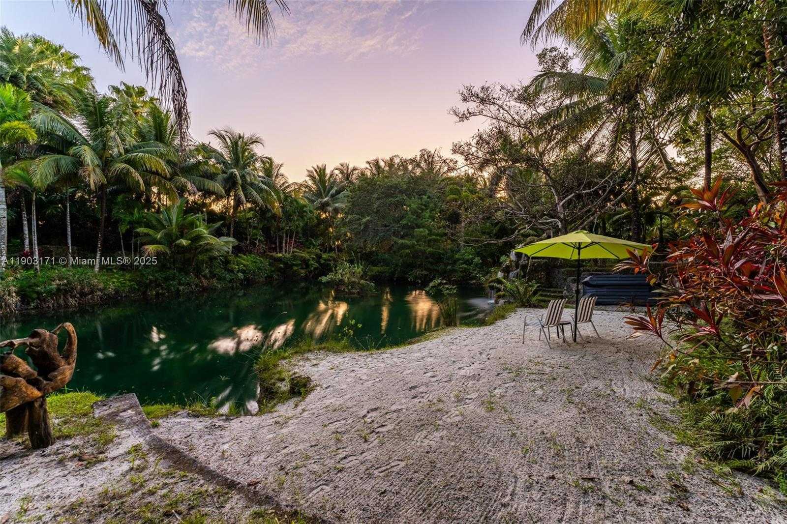 Small Image of 15000 SOUTH WEST 200TH ST, Miami Number 22