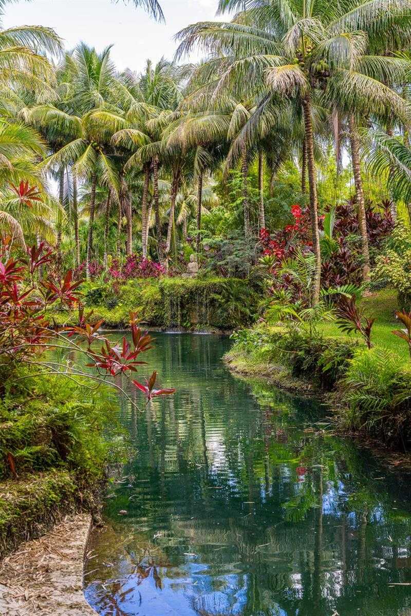 Small Image of 15000 SOUTH WEST 200TH ST, Miami Number 25