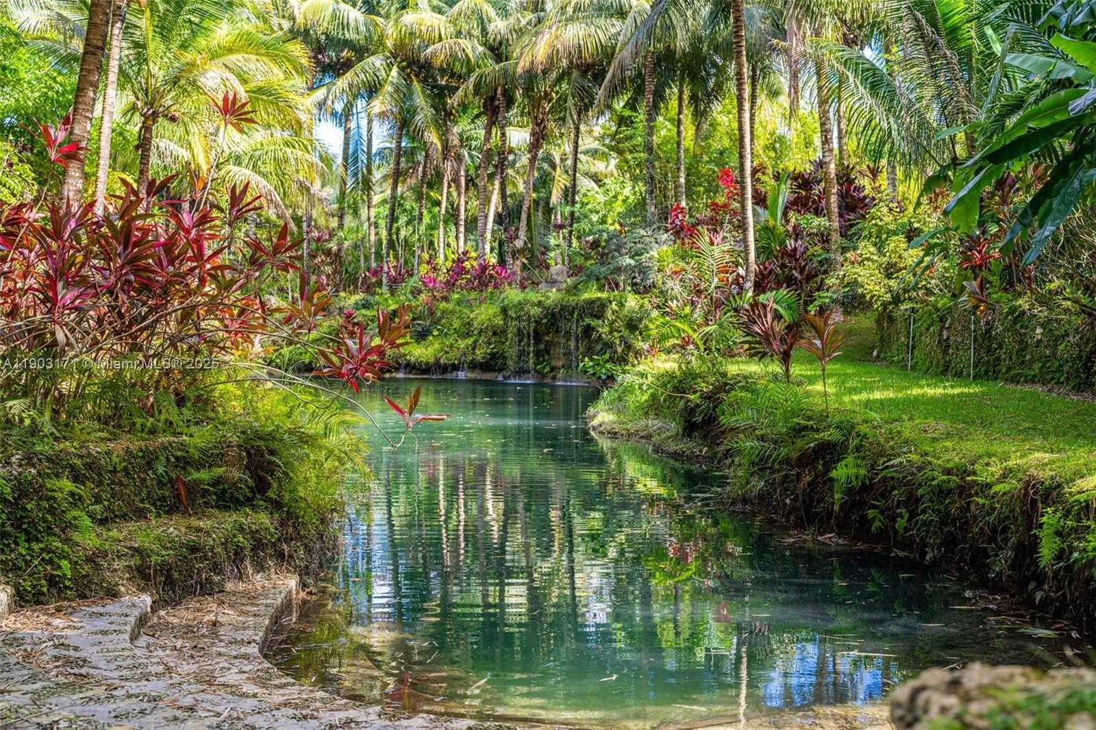 Small Image of 15000 SOUTH WEST 200TH ST, Miami Number 26