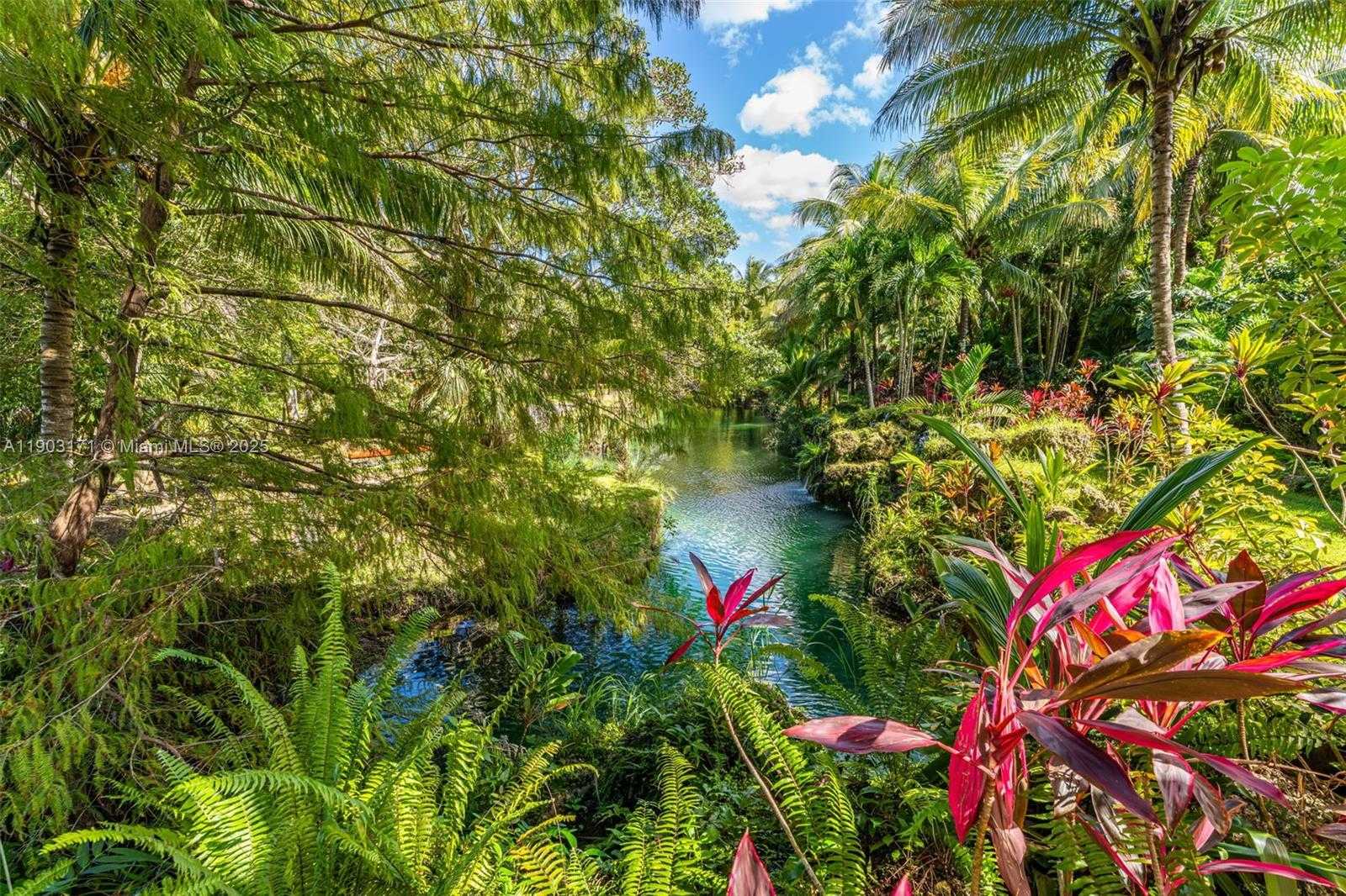 Small Image of 15000 SOUTH WEST 200TH ST, Miami Number 42