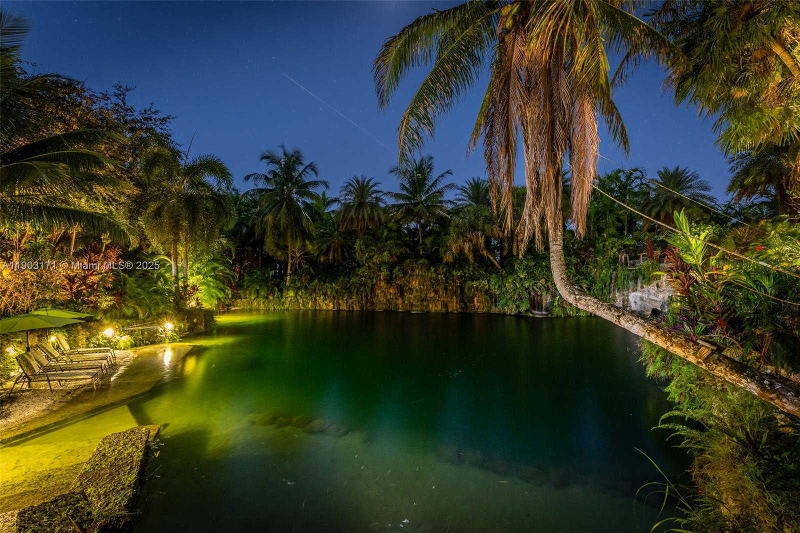 Small Image of 15000 SOUTH WEST 200TH ST, Miami Number 8