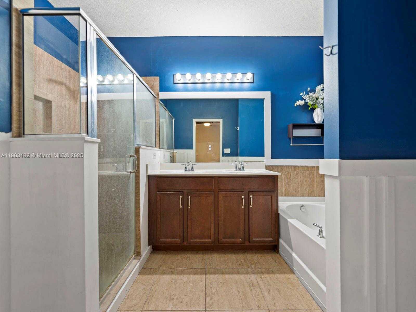 Small Image of 2101 NORTH WEST 15TH TER, Homestead Number 18