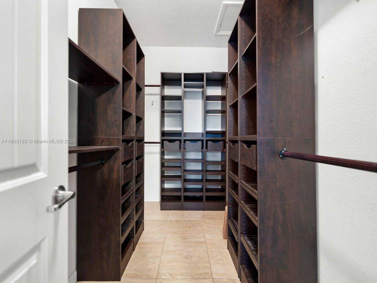 Small Image of 2101 NORTH WEST 15TH TER, Homestead Number 20