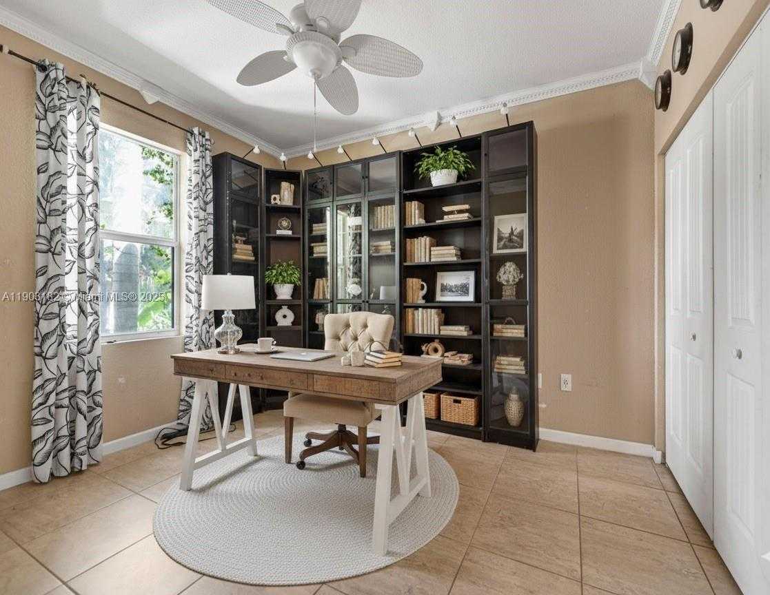 Small Image of 2101 NORTH WEST 15TH TER, Homestead Number 21