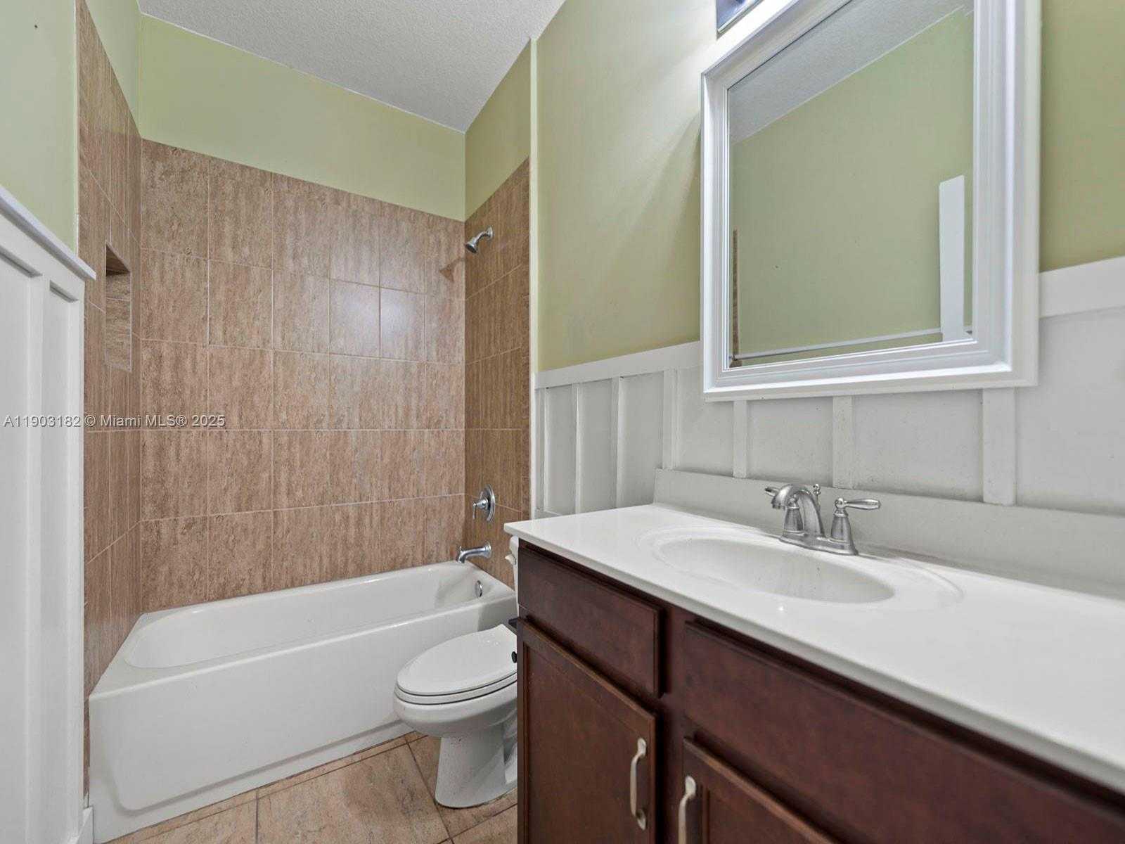 Small Image of 2101 NORTH WEST 15TH TER, Homestead Number 22