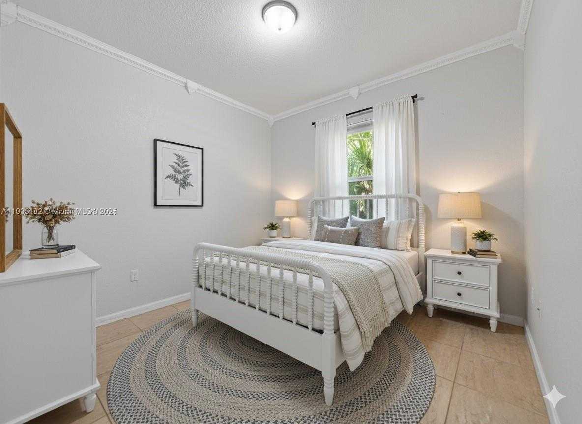 Small Image of 2101 NORTH WEST 15TH TER, Homestead Number 23