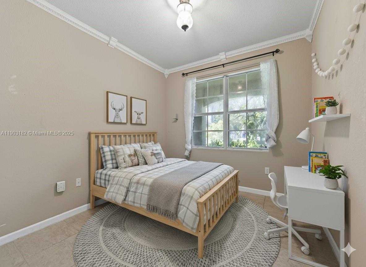 Small Image of 2101 NORTH WEST 15TH TER, Homestead Number 25