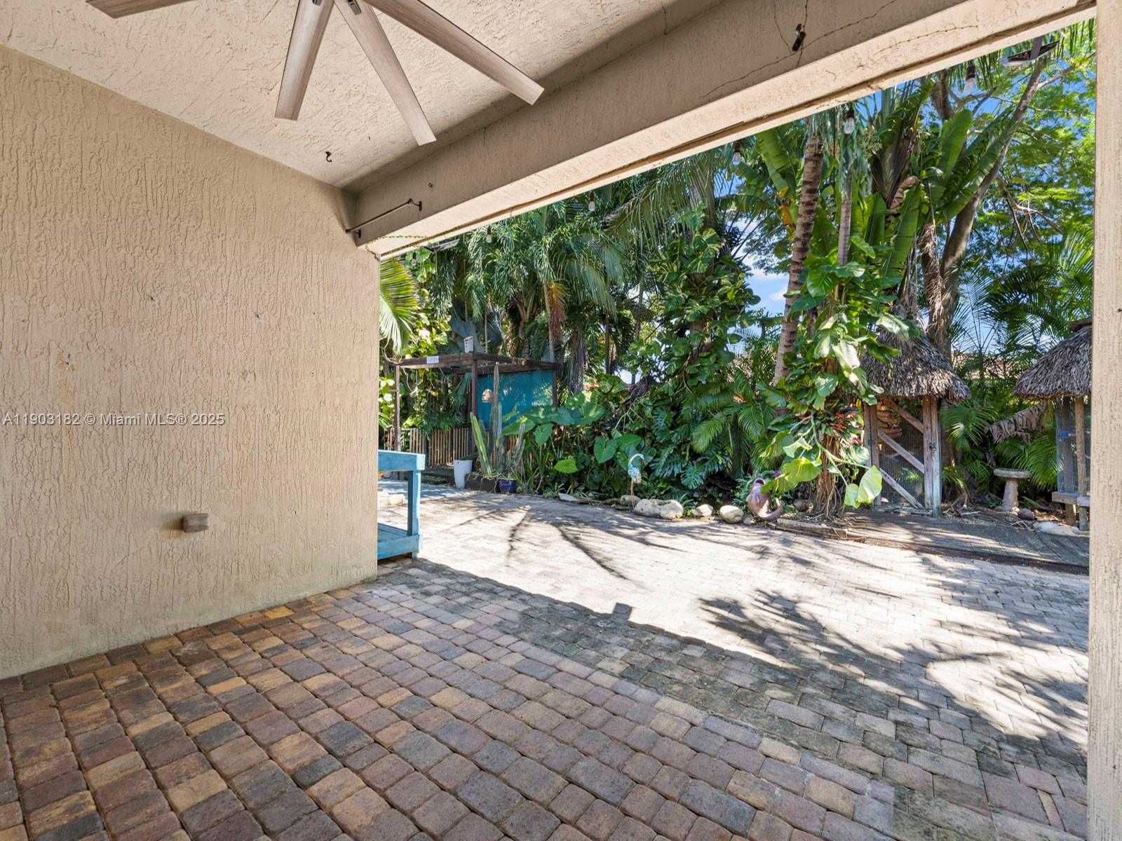 Small Image of 2101 NORTH WEST 15TH TER, Homestead Number 27