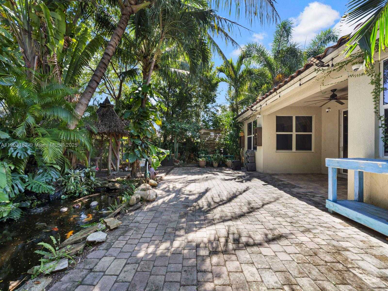 Small Image of 2101 NORTH WEST 15TH TER, Homestead Number 28