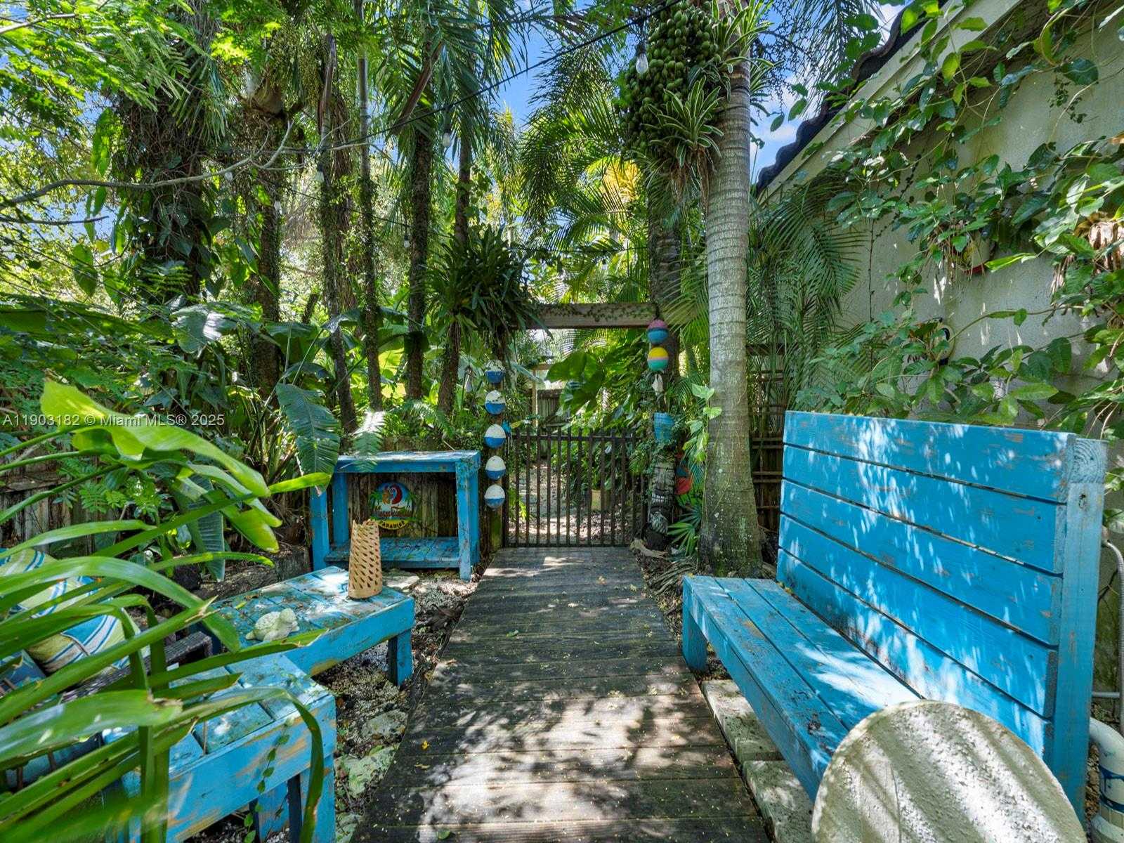 Small Image of 2101 NORTH WEST 15TH TER, Homestead Number 38