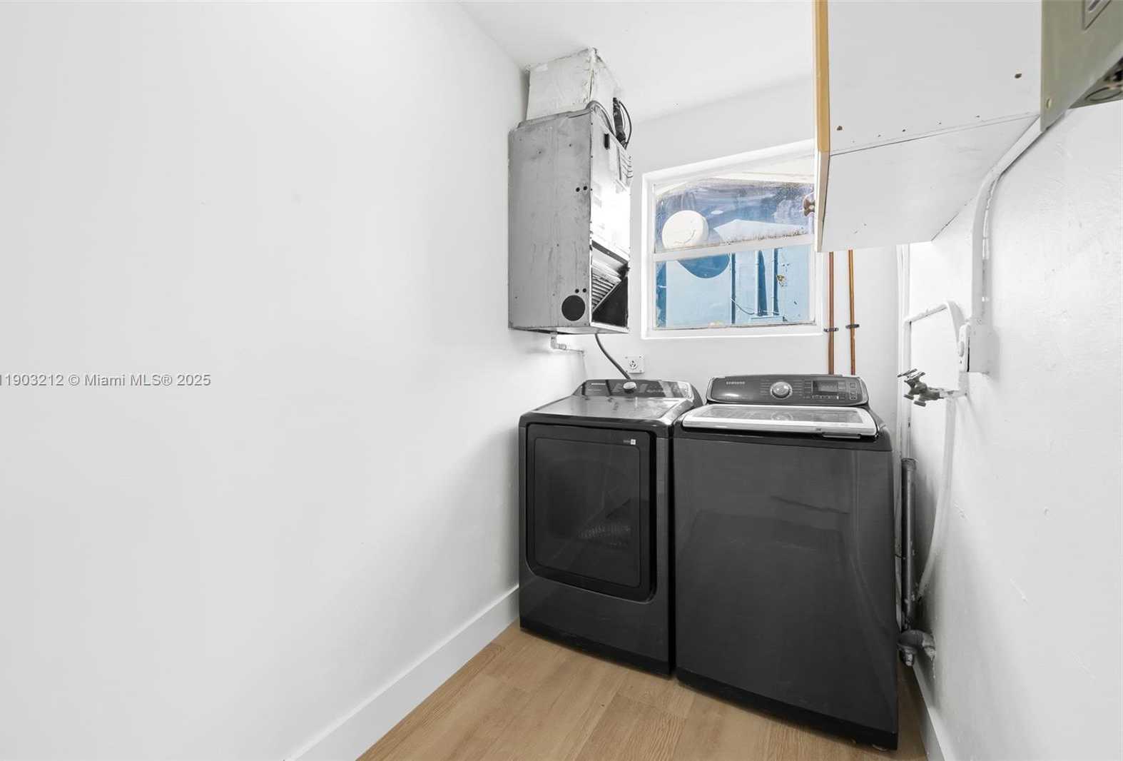 Small Image of 3207 WILSON ST, Hollywood Number 18