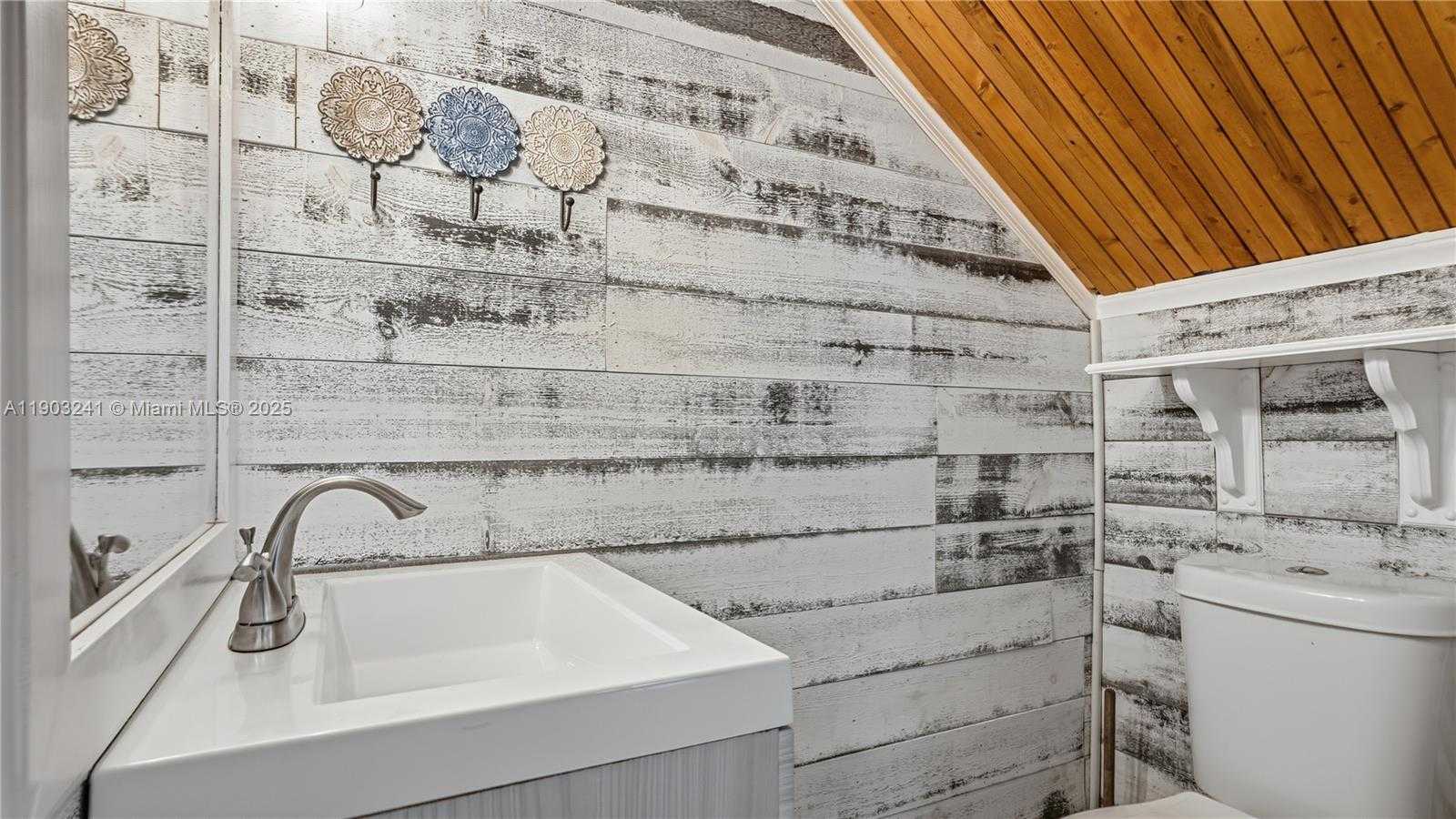 Small Image of 21808 SOUTH WEST 99TH AVE, Cutler Bay Number 13