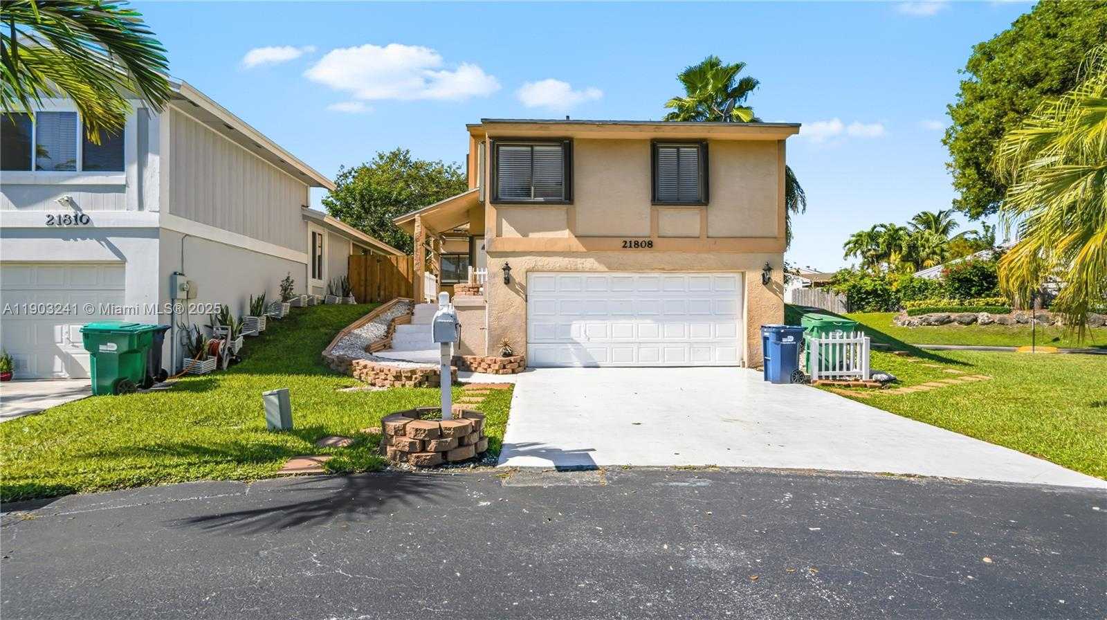 Small Image of 21808 SOUTH WEST 99TH AVE, Cutler Bay Number 3