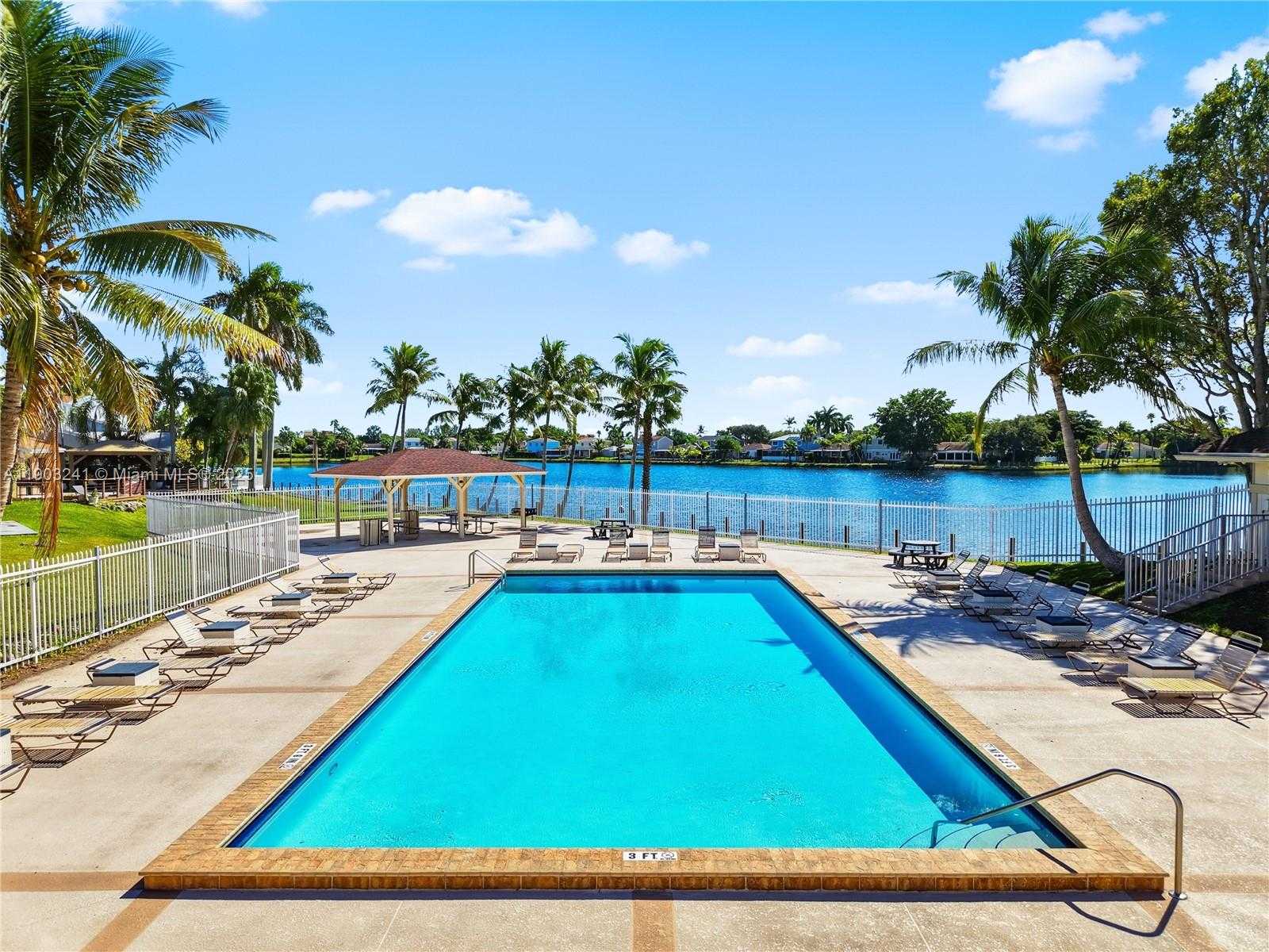 Small Image of 21808 SOUTH WEST 99TH AVE, Cutler Bay Number 41