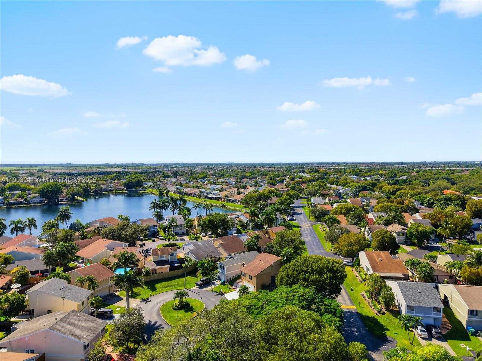 Small Image of 21808 SOUTH WEST 99TH AVE, Cutler Bay Number 47